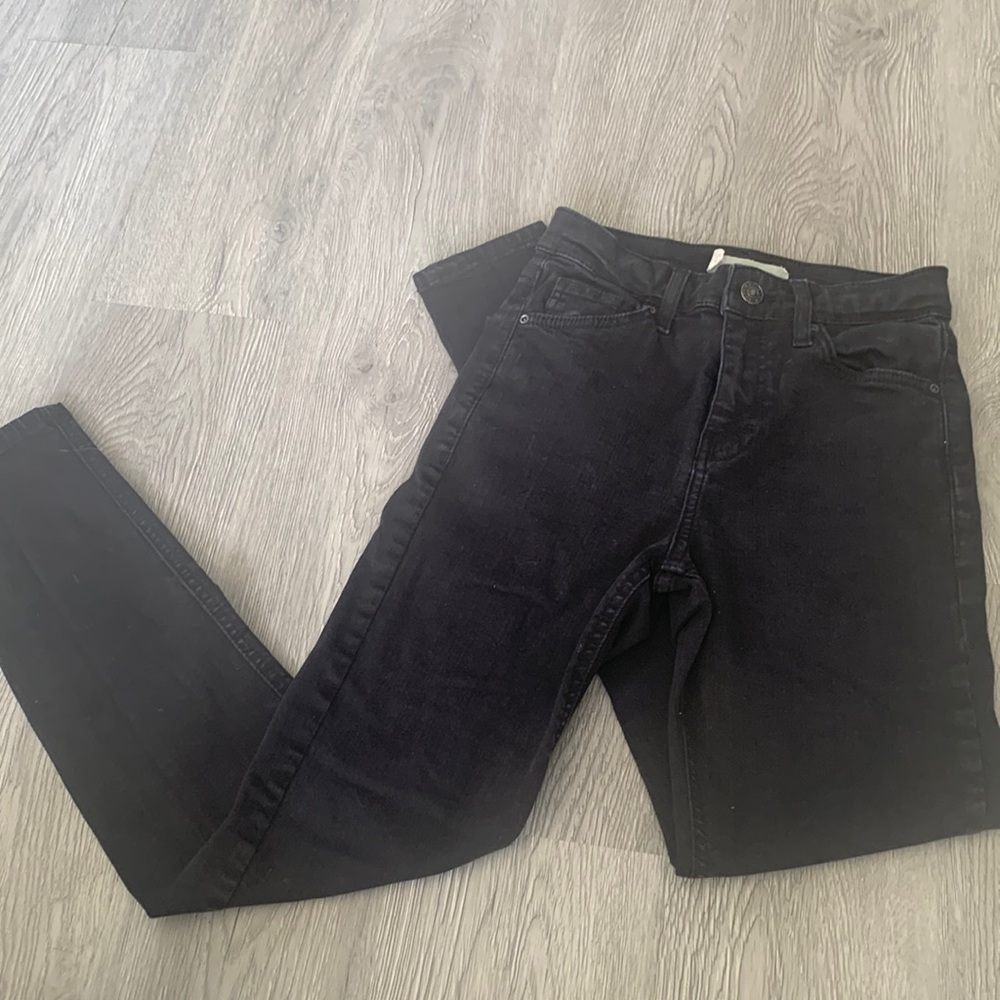 Topshop Jamie jeans in black size 25 / 30